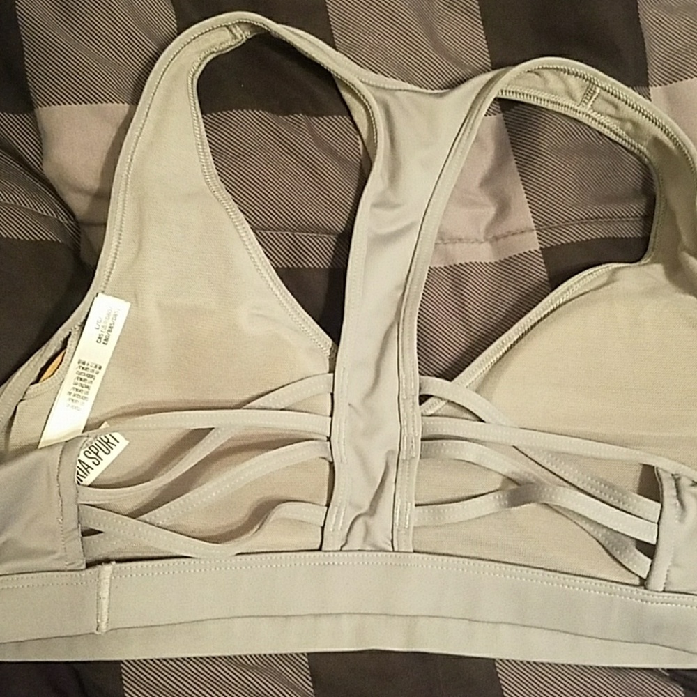 Bra - Picture 4 of 7